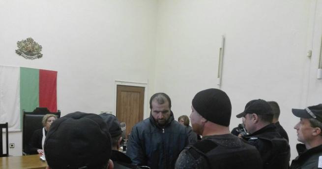 Прокуратурата поиска задържане под стража на Пачелиев Той бе заловен