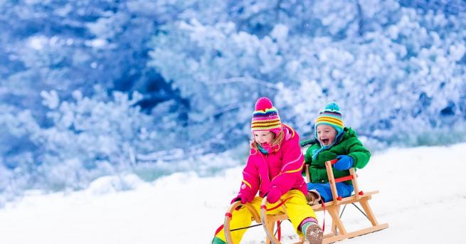 Младите родители не трябва да се страхуват от студеното време