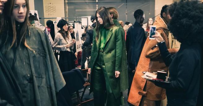 С представяне на колекцията на модния дизайнер Симон Порт Жакмю