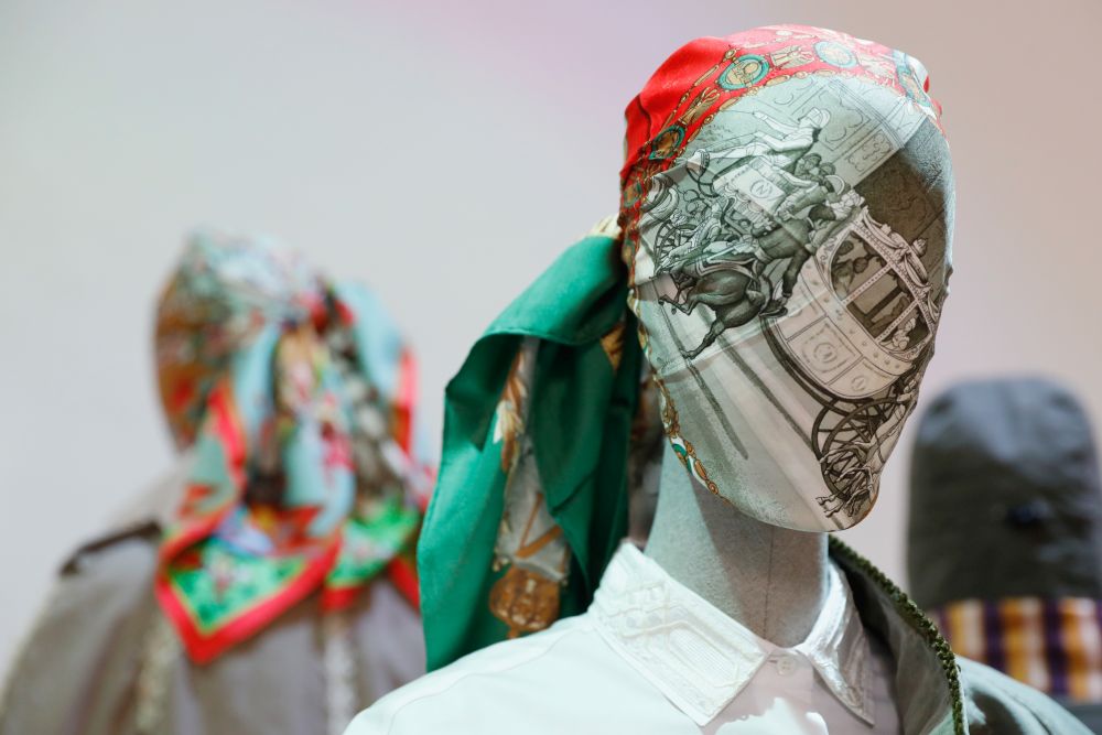 Дизайнерката Росела Жардини представи нестандартно идеите си на Седмица на модата в Милано.<br />
 <br />
От 1994 г. до 2013 г. тя работи като творчески директор на 