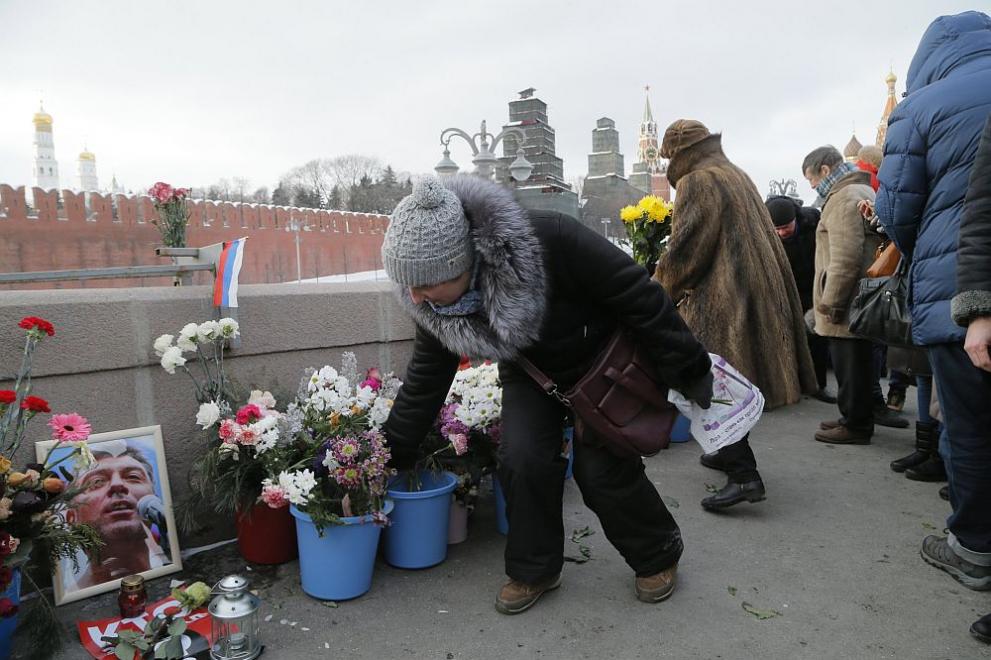 Русия шествие Немцов