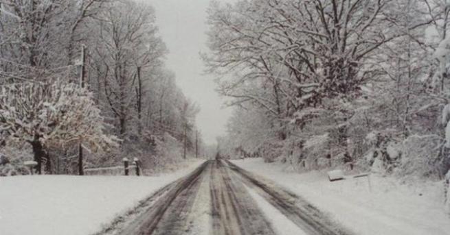 Възстановено е движението за всички моторни превозни средствава в прохода