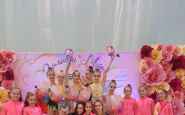 Състезателки от спортен клуб Левски Илиана участваха на турнира по художествена