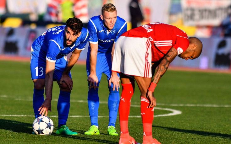 Снегът измести Левски - ЦСКА за април