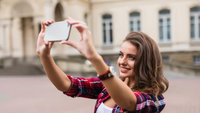 Пет неща, които не трябва да правите в Instagram (ВИДЕО)