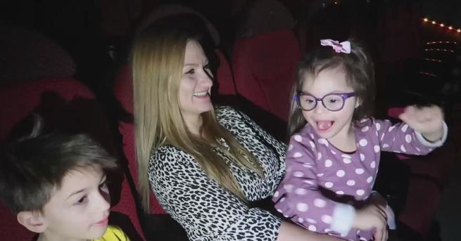 Те са едно обикновено семейство от Варна но с необикновена