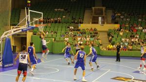 Международният баскетболен лагер