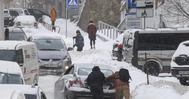 Жертвите на студа в Полша продължават да се увеличават за