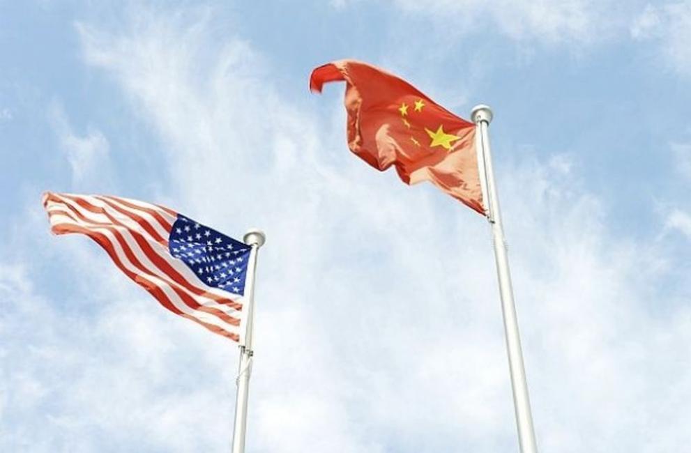 Китай обвини САЩ и в милитаризиране на космоса в контекста