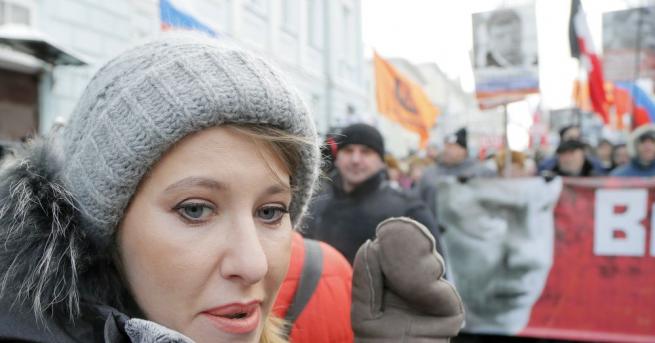 Кандидатката за президент на Русия Ксения Собчак беше нападната и