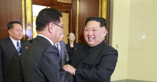 Двете Кореи се договориха за среща на върха в демилитаризираната
