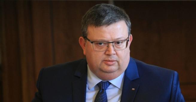 Главният прокурор Сотир Цацаров напомни на МВР за новосъздадената Зоополиция