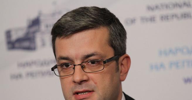 Парламентарната група на ГЕРБ призовава президента Румен Радев да бъде