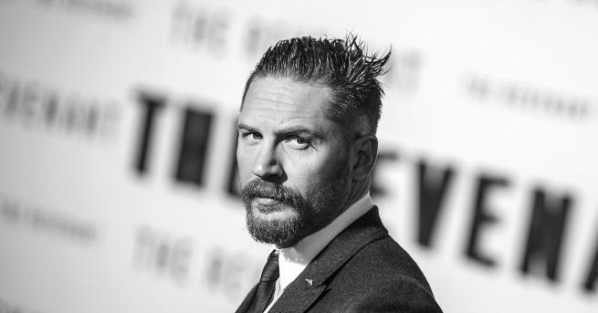 Когато става дума за мода дрехи и прически често обръщаме