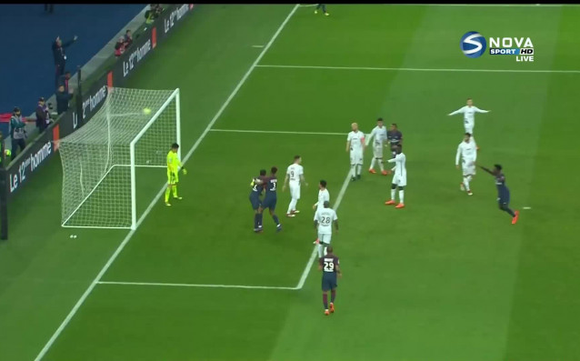 Тиаго Силва направи резултата 5 0 в двубоя между ПСЖ