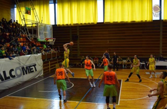 Шумен – Берое-2 98:67