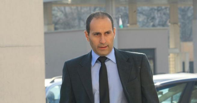 Бившият заместник министър на външните работи Христо Ангеличин получи 2 годишна условна