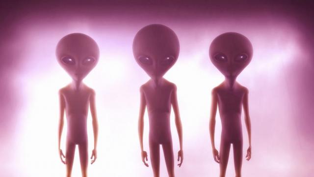 Професор от Станфорд: Извънземни живеят на Земята от дълго време