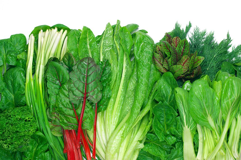 Зелените зеленчуци са отличен източник на фибри и полезни вещества като магнезий и витамин А, които имат свойството да понижават кръвната захар