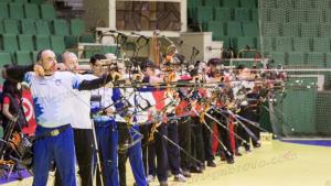 Стрелба с лък