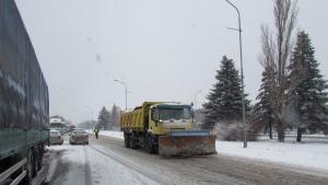 движение сняг пътища