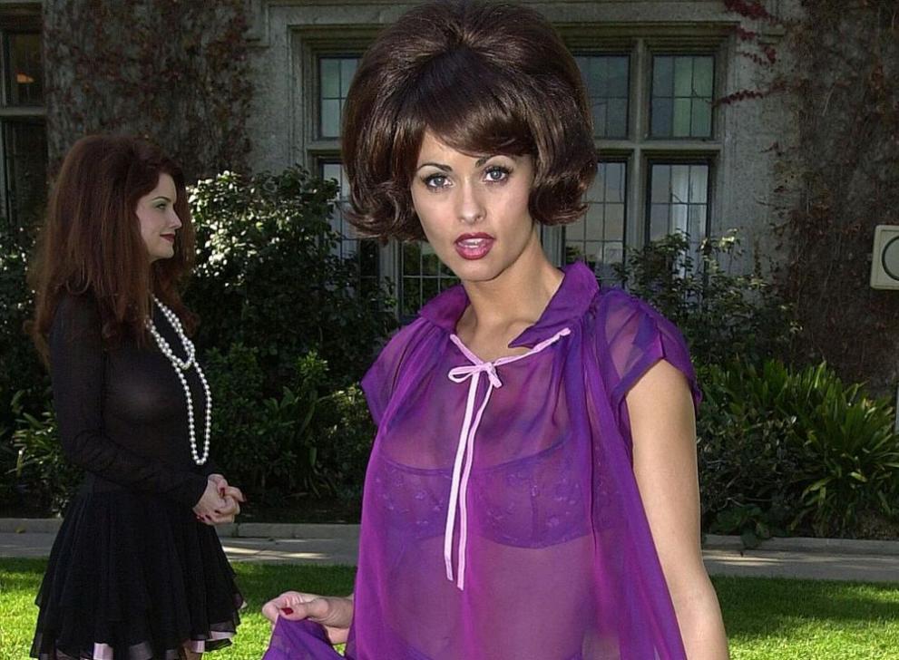  Карън Макдугъл 