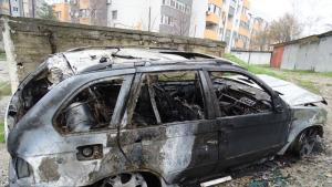 Лек автомобил БМВ изгоря рано тази сутрин в Благоевград