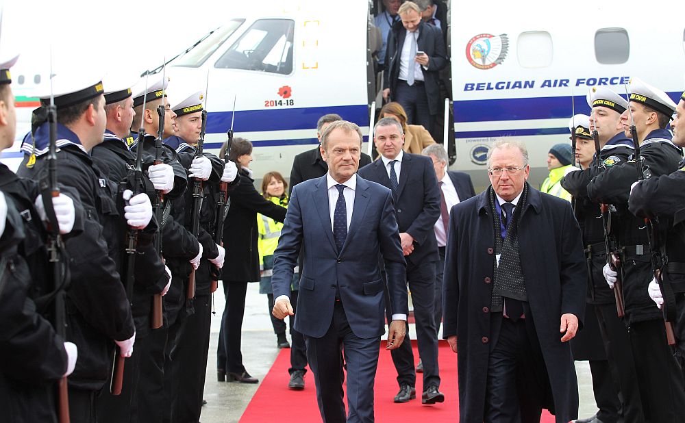Председателят на Европейския съвет Доналд Туск при пристигането си в България