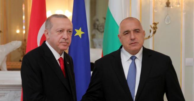  Министър-председателят Бойко Борисов поздрави в телефонен разговор президента на Турция