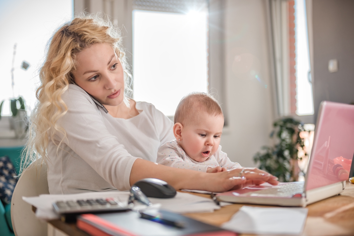 Най-работещите майки в света са датчанките. Средно 82% от тях работят на пълен работен ден. 