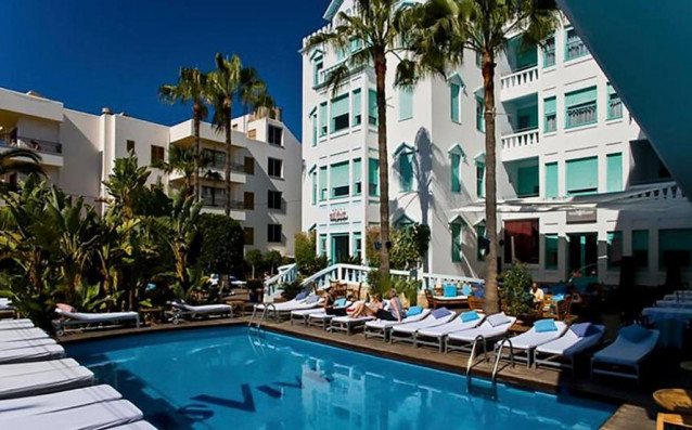 Звездата на Барселона Лионел Меси купи супер луксозния хотел Ес