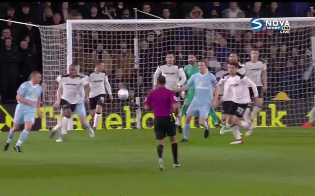 Съндърланд постигна изключително важна победа с 4 1 при гостуването на