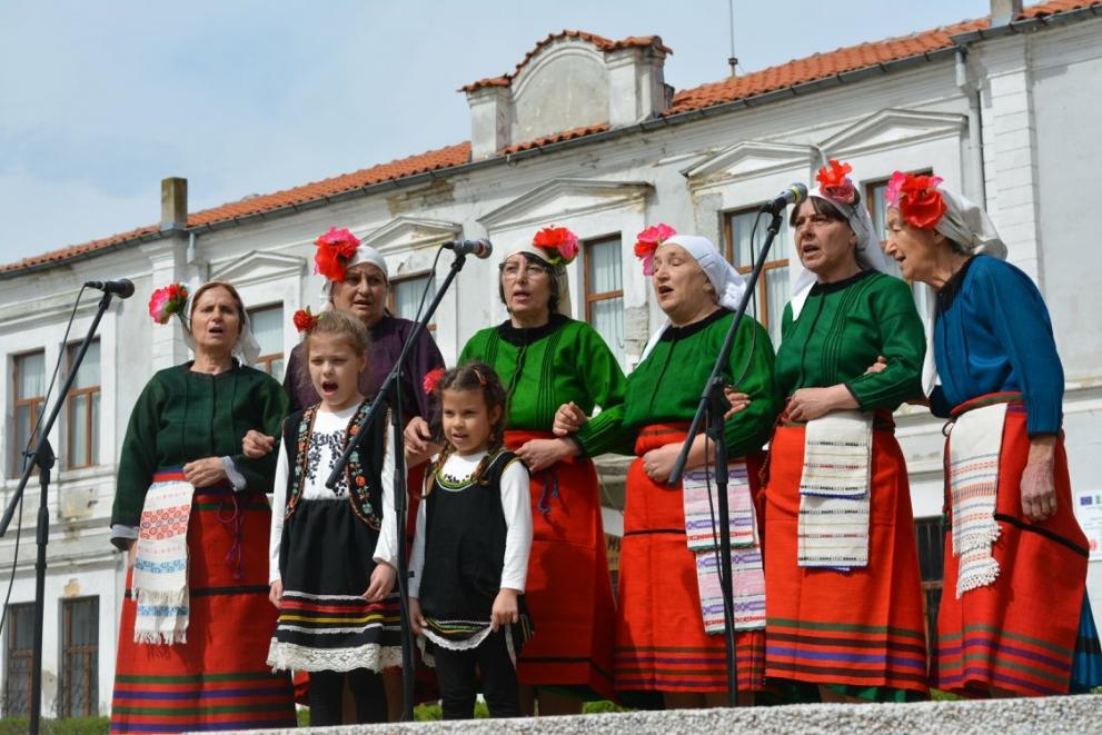 Харманли, "Тракийска шевица"