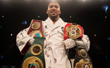 Джошуа не иска мач в САЩ, Уайлдър готов да пътува