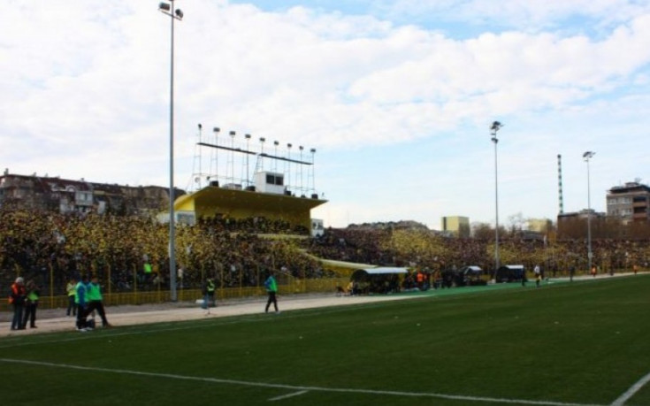 Ботев подкрепя инициативата на феновете за стадион 