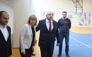 Фандъкова  поздрави  Славия с годишнината