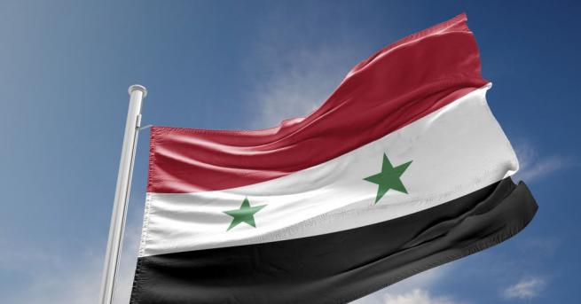 Сирийската армия евакуира ключови военни сгради в Дамаск, след като