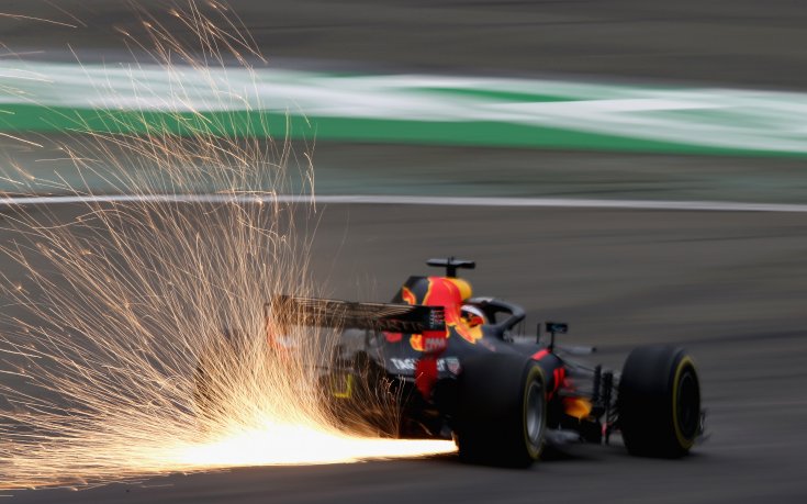 Ред Бул и Рикиардо ще имат нужда от чудо