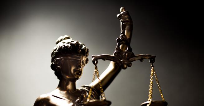 На 16 април отбелязваме професионалния празник на българските юристи и