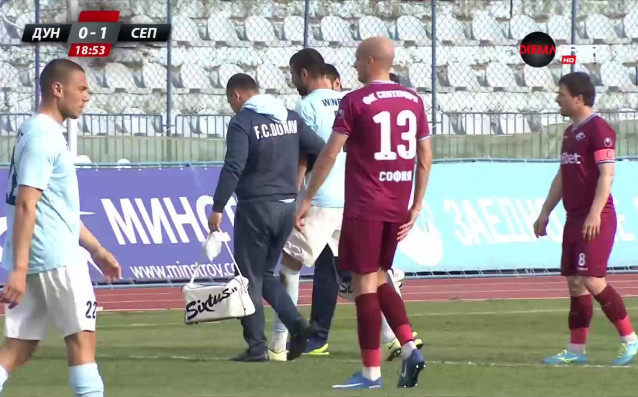 Капитанът на Дунав Русе Диян Димов напусна преждевременно мача със