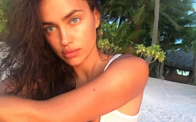 Задава ли се нова звездна сватба Този въпрос си задават