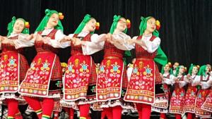 Добрич фолклорни ансамбли преглед