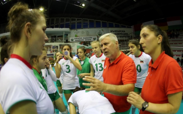 Волейболните ни националки до 17 години загубиха 1/2-финала, играят за бронз