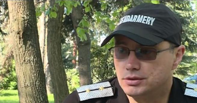 Полицаят Петър Иванов който пострада заедно със своя колежка от