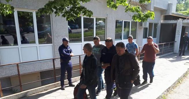 Шестима от задържаните при спецакция на ГДБОП инспектори от ДАИ Благоевград
