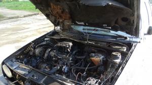 лек автомобил се запали в Благоевград