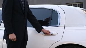 кола автомобил