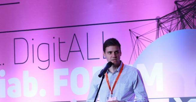 Над 100 милиона лева са приходите от онлайн реклама за