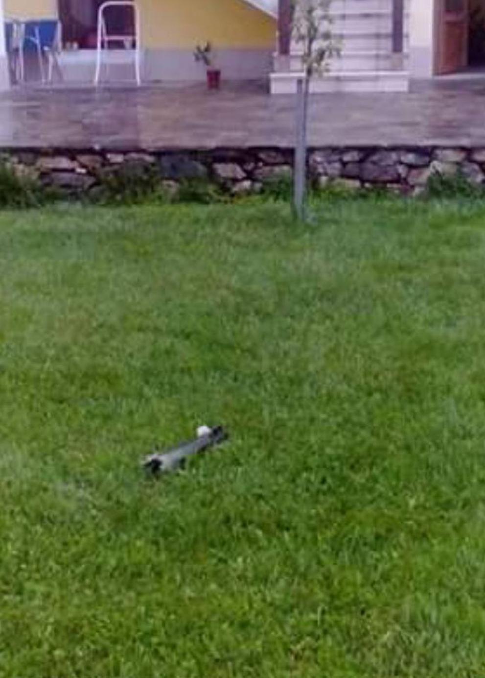  Парче от ракета срещу градушка падна в селски двор 