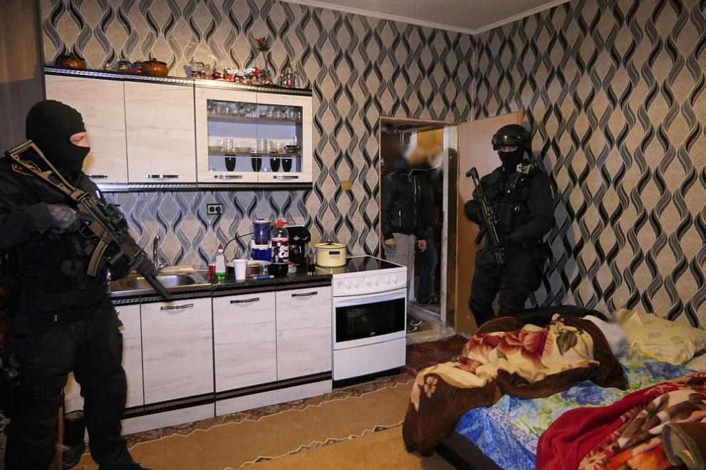 каналджийство